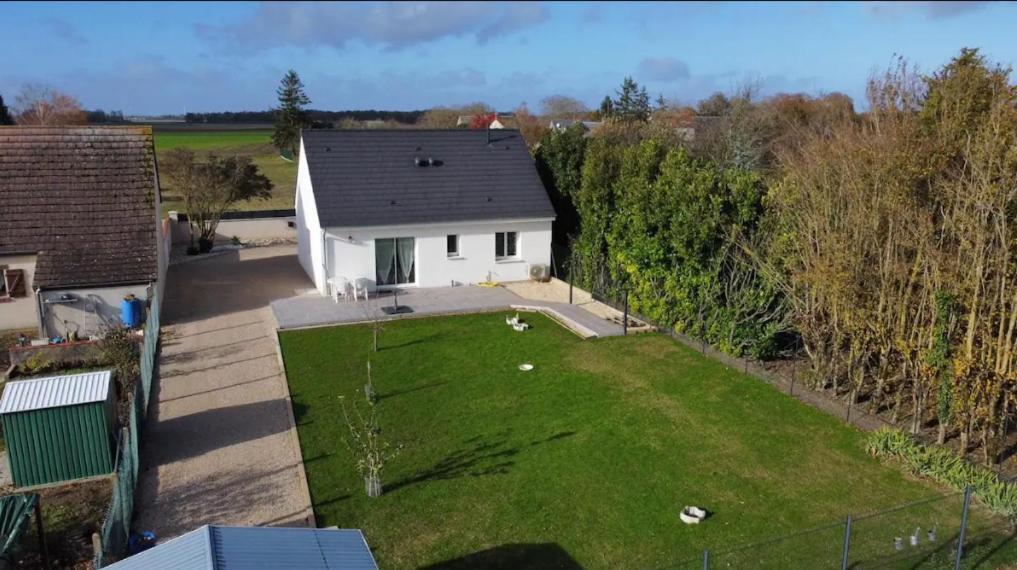 Petite Maison Au Calme Poupry Εξωτερικό φωτογραφία