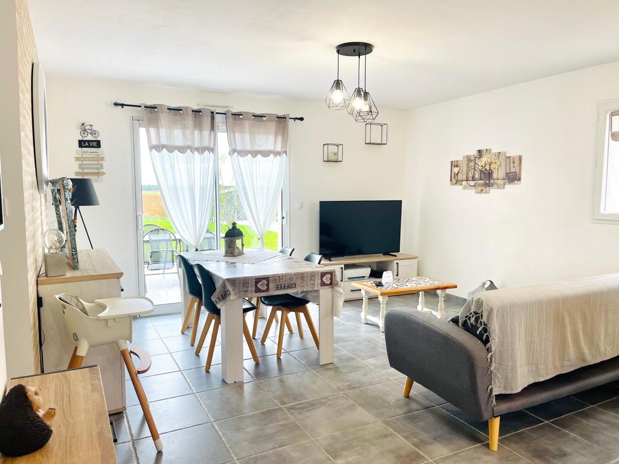 Petite Maison Au Calme Poupry Εξωτερικό φωτογραφία